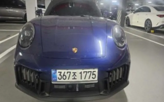 911(992) 카레라 4 GTS 카브리올레 포르쉐 2025/10 2,719km